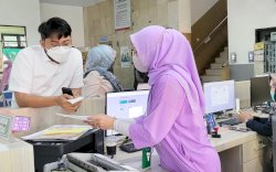 Kota Makassar Raih Penghargaan Akses Layanan Kesehatan Mudah dan Adil
