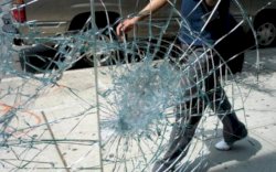 Pria di Makassar Ditangkap Polisi Usai Rusak Kantor Lurah Karena Suara Musik