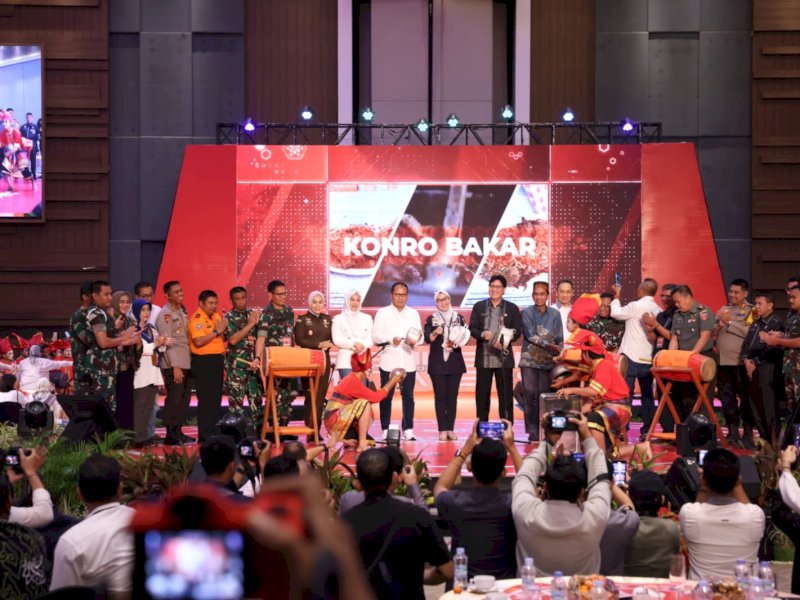 Di Hadapan Peserta Rakorsus 2023, Danny Resmi Launching Makassar Kota Makan Enak