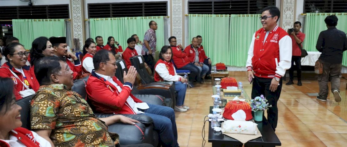 Pelantikan Pengurus IKA Unhas Kabupaten Tana Toraja, di Aula Dinas Pendidikan Tana Toraja, Rabu, 15 Maret 2023.