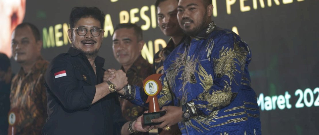 Mentan SYL menggagas Deklarasi Makassar Menjaga Resiliensi Perkebunan Indonesia, sekaligus melaunching aplikasi Bank Benih Perkebunan (BABE BUN), Kamis, 16 Maret 2023.