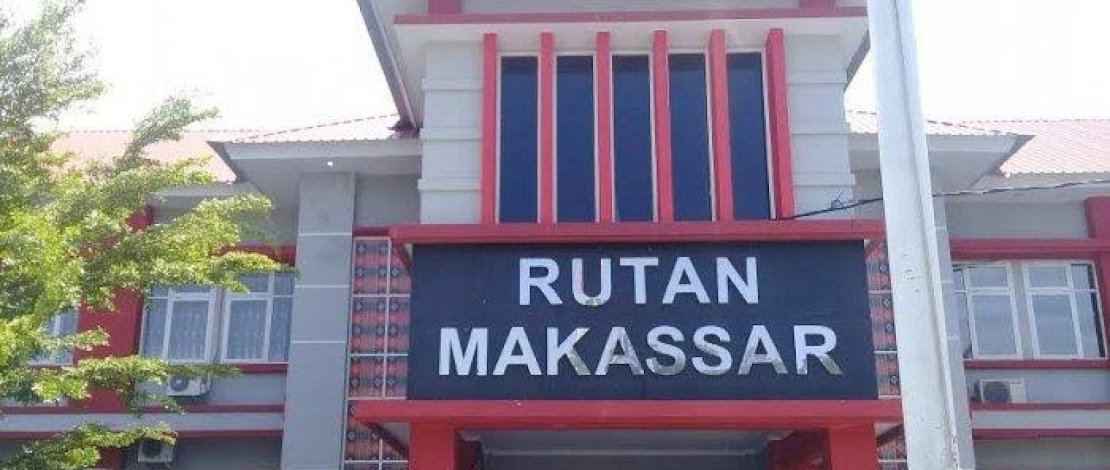 Bersih-bersih, Rutan Makassar Temukan Handphone hingga Alat Jahit Sepatu di Kamar Warga Binaan Bersih-bersih, Rutan Makassar Temukan Handphone hingga Alat Jahit Sepatu di Kamar Warga Binaan