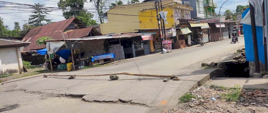 Jalan Mustafa Daeng Bunga