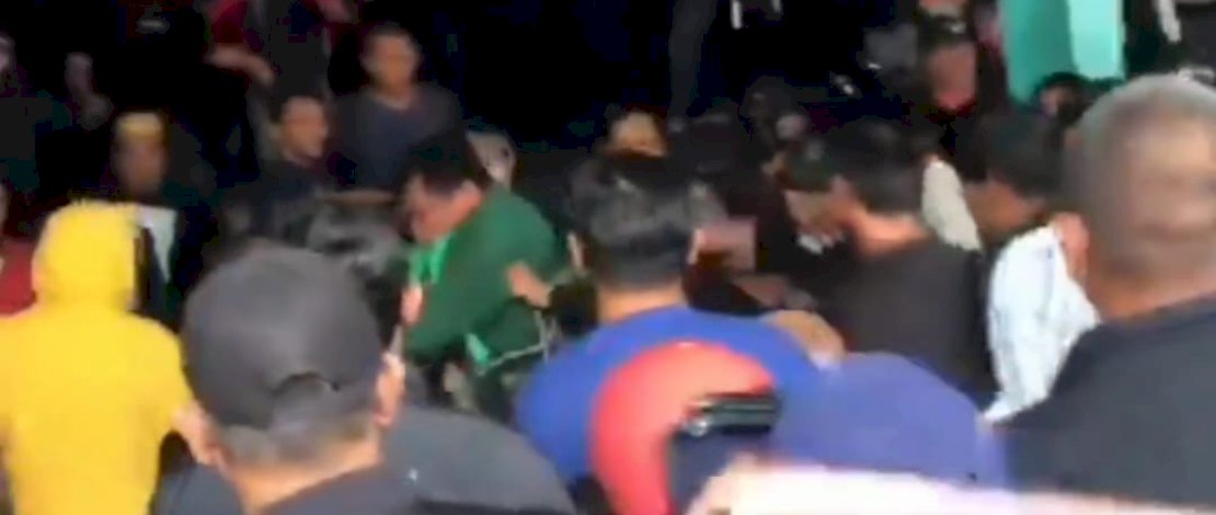 Tangkapan layar kericuhan pasar butung.