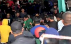 Ratusan Massa Terlibat Aksi Saling Dorong di Parkiran Pasar Butung 