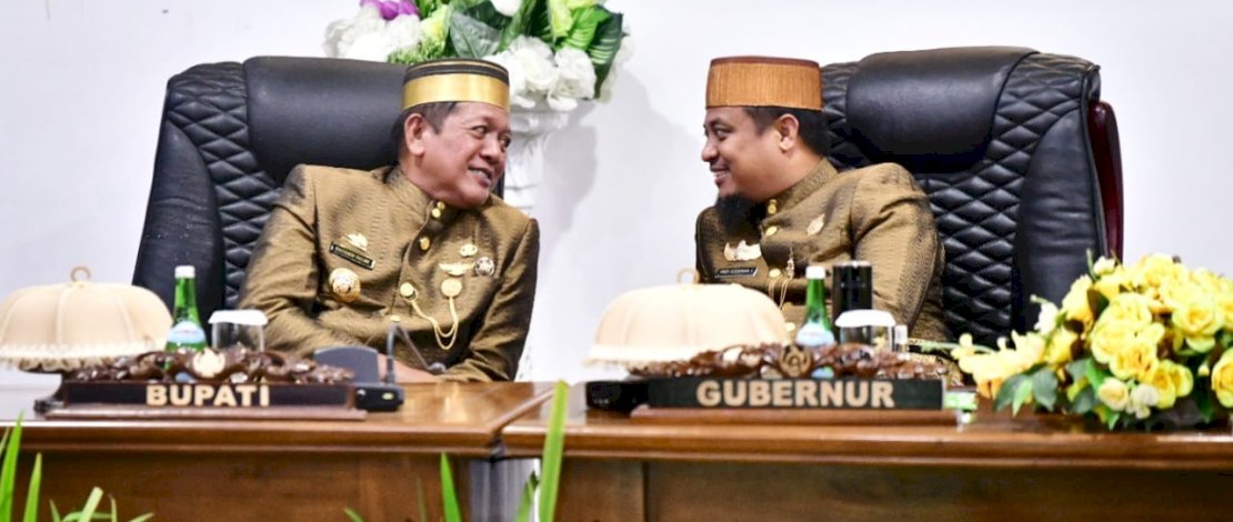Gubernur Sulsel, Andi Sudirman Sulaiman, saat menghadiri Rapat Paripurna 762 Tahun Kabupaten Soppeng, di Kantor DPRD Soppeng, Selasa, 21 Maret 2023