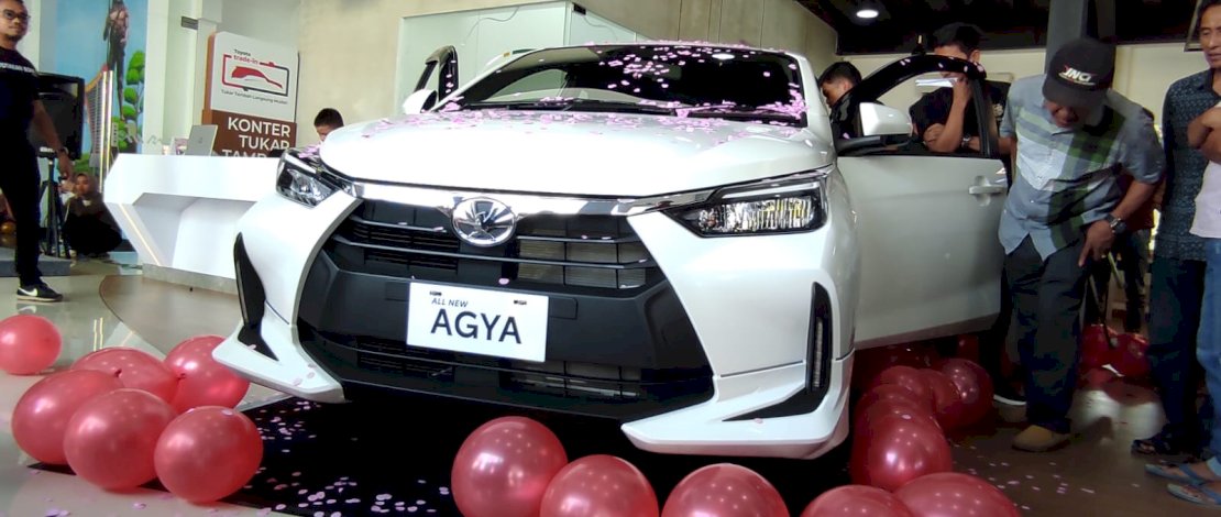 Jelang Ramadhan, Kalla Toyota Bone Launching Agya Terbaru