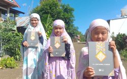 Rumah Zakat Salurkan Paket Iftar dan Al Qur'an dari Donatur