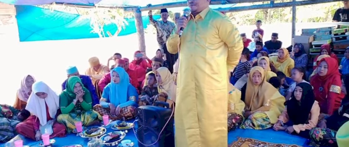 Jemaah Al Mukarrama Al Khaerat Segitiga Emas Sunda Nusantara di bawah kepemimpinan Puang Nene, yang mengaku sebagai nabi.