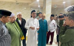 Ketua DPRD Makassar Rudianto Lallo Kunjungi Masjid Ittifaqul Jamaah yang Kubahnya Ambruk