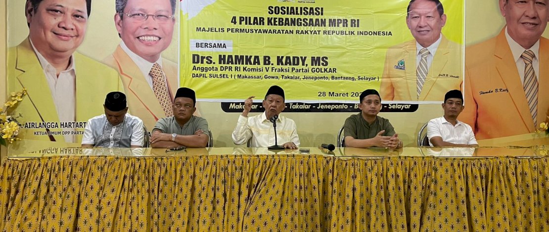 Anggota DPR RI, Hamka B Kady, menggelar Sosialisasi 4 Pilar Kebangsaan, di Jalan Boulevard Makassar, Selasa, 28 Maret 2023. Anggota DPR RI, Hamka B Kady, menggelar Sosialisasi 4 Pilar Kebangsaan, di Jalan Boulevard Makassar, Selasa, 28 Maret 2023.