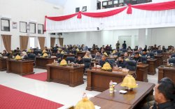Wabup Gowa Dukung Ranperda Inisiatif DPRD Gowa Terkait Bantuan Hukum Bagi Masyarakat Kurang Mampu