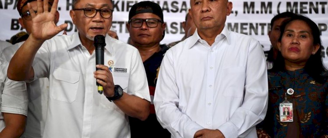 Menteri Perdagangan Zulkifli Hasan dan Menteri Koperasi dan UKM Teten Masduki Menteri Perdagangan Zulkifli Hasan dan Menteri Koperasi dan UKM Teten Masduki