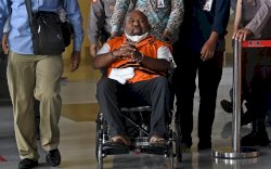 Lukas Enembe Didakwa Terima Suap Rp45,8 Miliar 