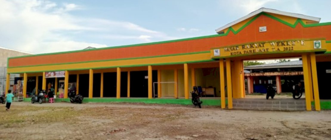 Pasar rakyat Wekke'e