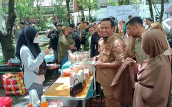 Gubernur Sulsel Buka Bazar Gempita Ramadan