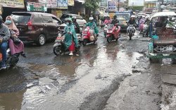 Pemprov Sulsel Bakal Lanjutkan Penanganan Jalan Rusak di Antang 