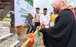 Erna Rasyid Taufan Resmikan Rumah Tinggal Layak Huni untuk Korban Banjir di Tegal Dua