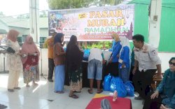 PKK Kepulauan Selayar Gandeng KNPI Gelar Pasar Murah