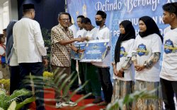 Pelindo Berbagi Ramadan, Beri Santunan kepada Anak Yatim Piatu