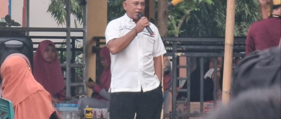 Warga Kompleks Prima Griya Kelurahan Bitowa, Kecamatan Manggala, Kota Makassar, menggelar Buka Puasa Bersama (Bukber), di Lapangan Prima Griya, Sabtu, 8 April 2023. Warga Kompleks Prima Griya Kelurahan Bitowa, Kecamatan Manggala, Kota Makassar, menggelar Buka Puasa Bersama (Bukber), di Lapangan Prima Griya, Sabtu, 8 April 2023.
