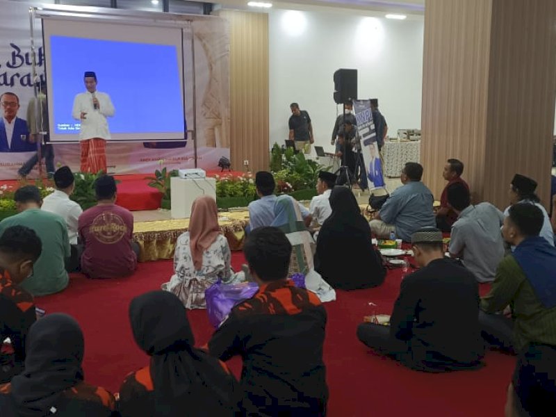 Ratusan Pemuda Sulsel Silaturahmi dengan Amran Sulaiman di Bukber KNPI