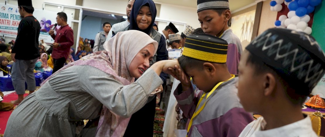 Bupati Luwu Utara, Indah Putri Indriani, menghadiri Yatim Fest 2023, yang digelar di Aula Hotel Bukit Indah Masamba.