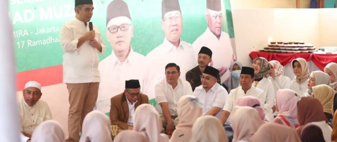 Sekjend Gerindra Sebut Prabowo Jadi Jalan Tengah Bagi Partai Politik Sekjend Gerindra Sebut Prabowo Jadi Jalan Tengah Bagi Partai Politik