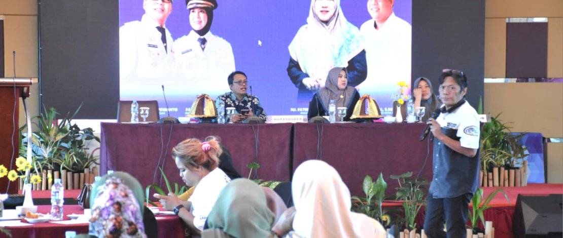 Pemkot Siapkan Beasiswa Pendidikan, Fatma Wahyudin: Semua Anak Wajib Sekolah