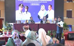 Pemkot Siapkan Beasiswa Pendidikan, Fatma Wahyudin: Semua Anak Wajib Sekolah