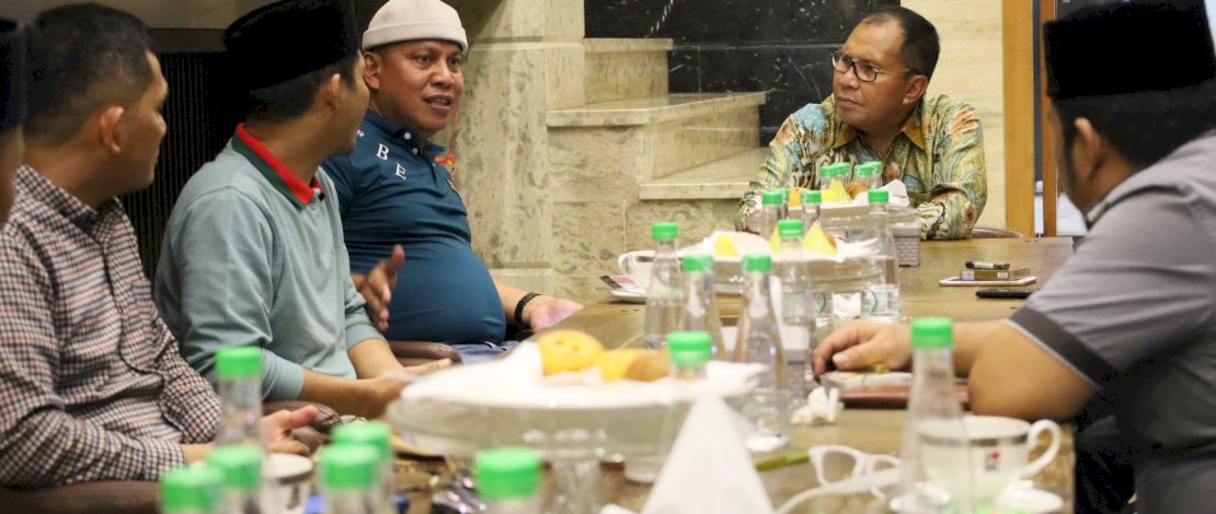 Jelang Pelantikan, Pengurus IKA Unhas Palopo Temui Danny Pomanto