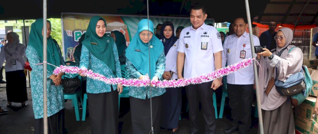 Gebyar Pasar Murah Ramadan, di Pelataran Kodim 1426 Takalar, Rabu 12 April 2023.