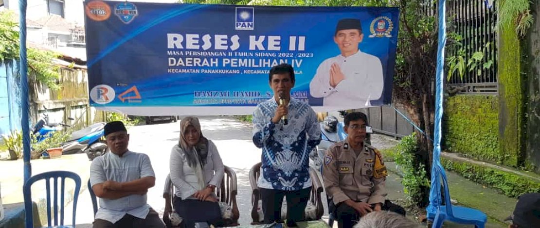 Anggota DPRD Kota Makassar, Hamzah Hamid, menggelar reses masa sidang kedua tahun anggaran 2022-2023, di Jalan Abadi, RT 02, RW 05, Kelurahan Karuwisi, Rabu, 12 April 2023. 