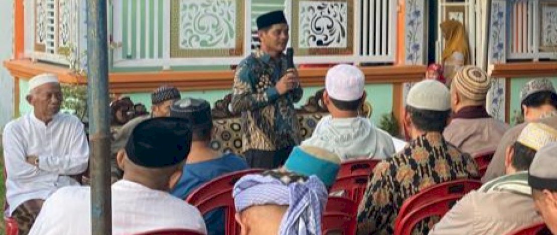 Muhammad Taslim Tamang menyampaikan tausiah saat buka puasa bersama tokoh masyarakat Kecamatan Turikale, Kabupaten Maros, Rabu, 12 Maret 2023. Muhammad Taslim Tamang menyampaikan tausiah saat buka puasa bersama tokoh masyarakat Kecamatan Turikale, Kabupaten Maros, Rabu, 12 Maret 2023.