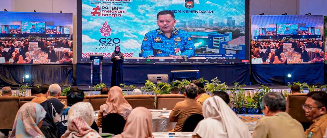 Musrenbang Rencana Kerja Pemerintah Daerah Provinsi Sulawesi-Selatan Tahun 2024, yang dibuka Gubernur Sulsel, Andi Sudirman Sulaiman di Claro Hotel Makassar,  Senin, 17 April 2023.