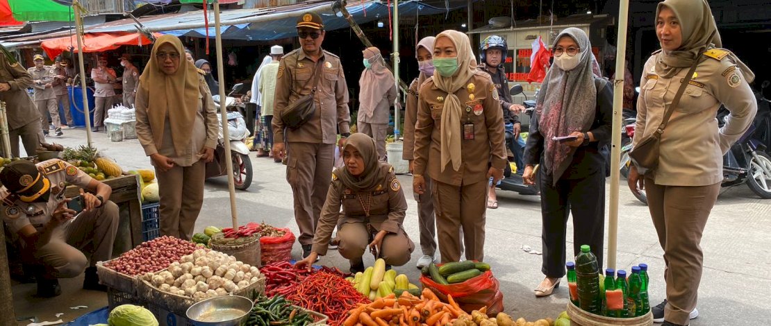 Karantina Pertanian Makassar melakukan pemantauan terhadap stok bahan pangan di Sulawesi Selatan.