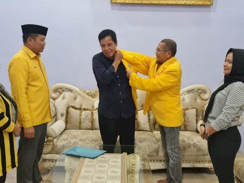 Ketua IKAT Yuda Pabutungan Perkuat Golkar di Luwu Timur