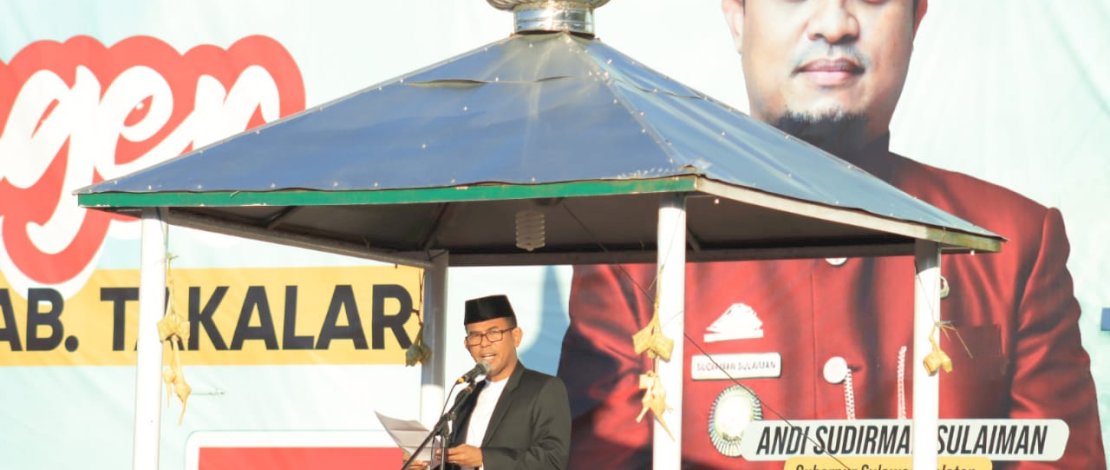 Setelah menjabat sebagai Pj Bupati Takalar, untuk pertama kalinya Setiawan Aswad melaksanakan Salat Ied Idul Fitri 1444 H bersama warga Takalar, di Lapangan HM Dg Sibali, Sabtu, 22 April 2023. 