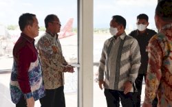 Wali Kota Danny Pomanto Ajak Mendagri Tito Nikmati Kuliner Makassar Kota Makan Enak