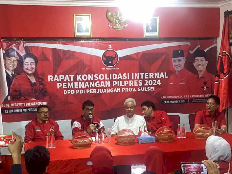 Safari Politik Perdana, Ganjar Pranowo Gelar Konsolidasi Singkat di Kantor PDIP Sulsel