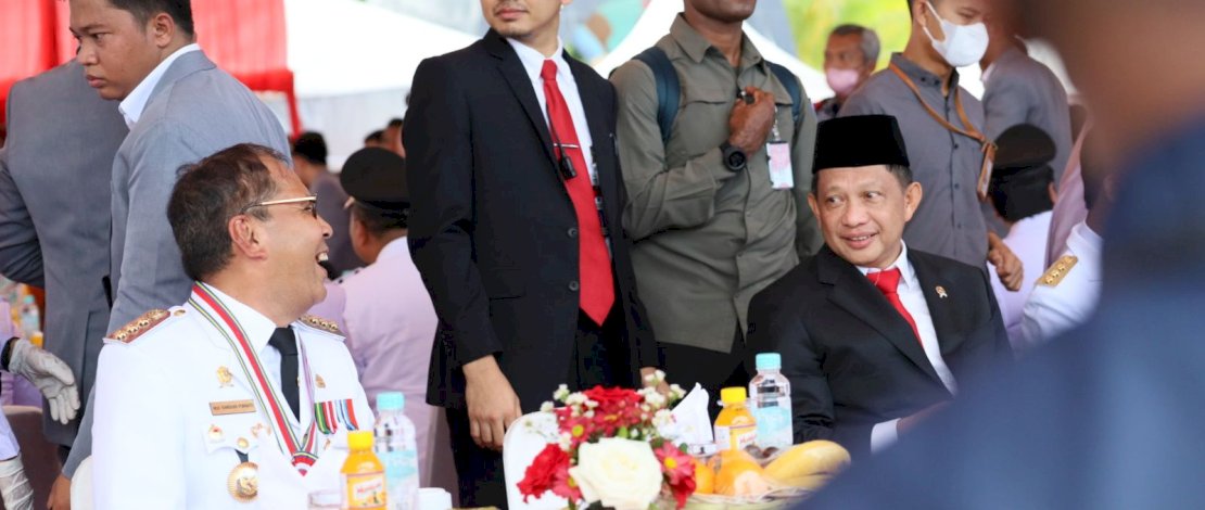 Mendagri Tito Sanjung Danny Pomanto Sukses Gelar Peringatan OTDA Secara Outdoor dengan Meriah