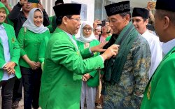 Wiranto Serahkan Nama-Nama Kader Potensial untuk Bergabung ke PPP