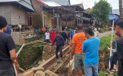 Terancam Ambruk, Pemda Jeneponto Tak Kunjung Perbaiki Jembatan Penghubung Desa 