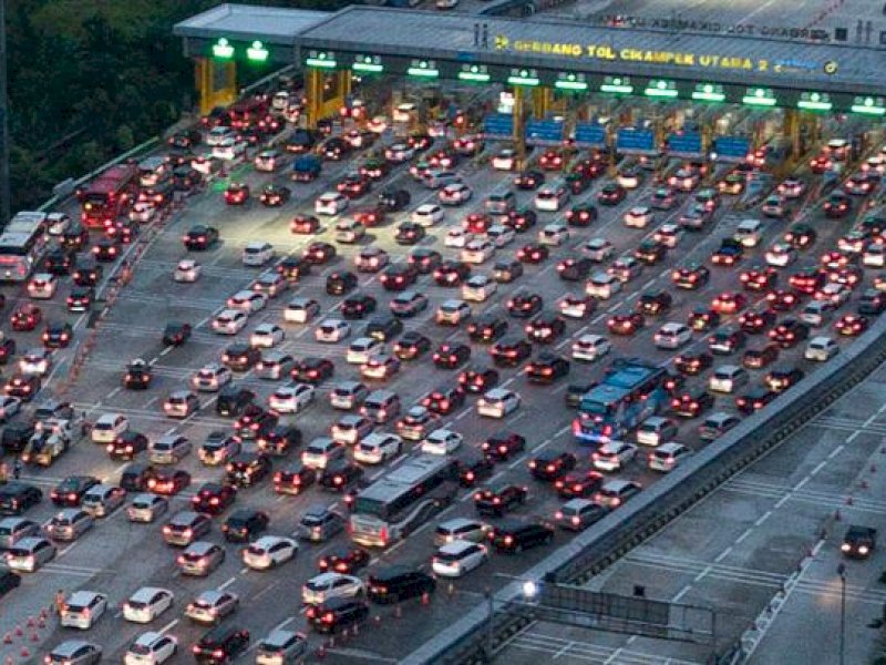 Arus Balik: Sudah 100 Kendaraan Balik ke jakarta