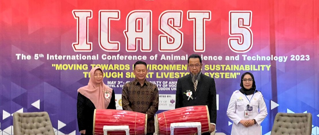 Fakultas Peternakan Unhas menggelar konferensi internasional terkait moving towards environmental sustainability through smart livestock system, di Unhas Hotel & Convention, Rabu, 3 Mei 2023.