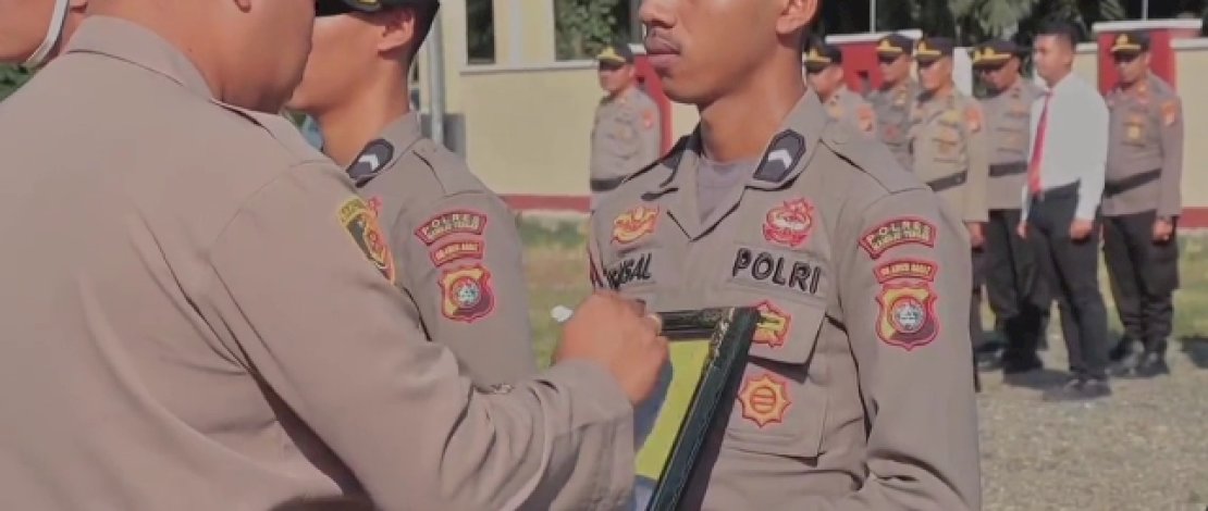 Terlibat Kasus Narkoba dan Penipuan, 4 Polisi di Mamuju Tengah Dipecat Terlibat Kasus Narkoba dan Penipuan, 4 Polisi di Mamuju Tengah Dipecat