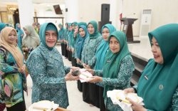 Buka Pelatihan Membatik, Indira Yusuf Ismail Harap Batik Lontara Mendunia