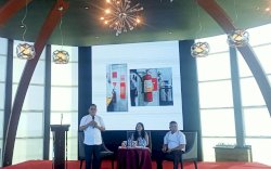 Sambut HUT ke 11 ASTON Makassar Gelar Seminar “Expert Talk” Bahas Keselamatan Kerja di Bidang F&B