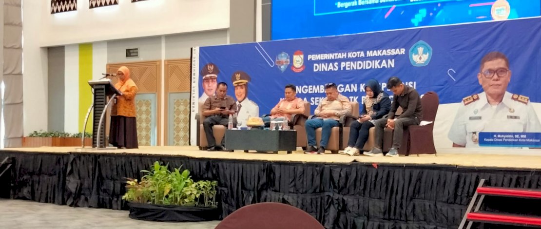  Dinas Pendidikan Kota Makassar Bidang PAUD DIKMAS Gelar Pelatihan Pengembangan Kompetensi Kepala TK Se Kota Makassar