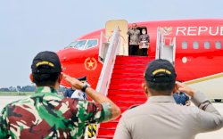 Bertolak ke Labuan Bajo, Presiden Jokowi Cek Persiapan KKT ke-42 Asean